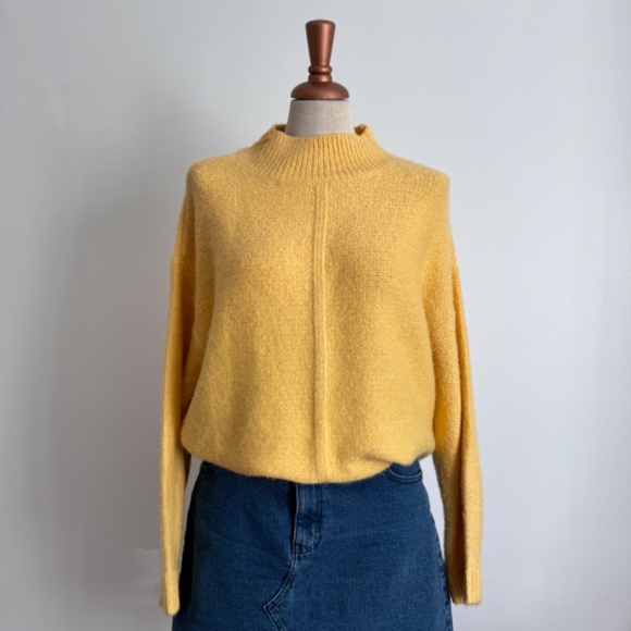 Joe Fresh - Yellow Long Sleeve Knit - Picture 1 of 6